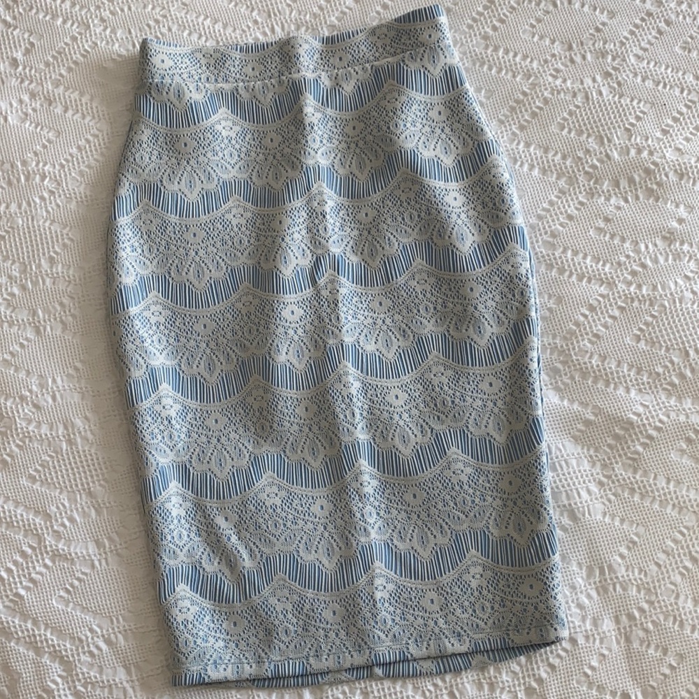 Lace Pencil Skirt